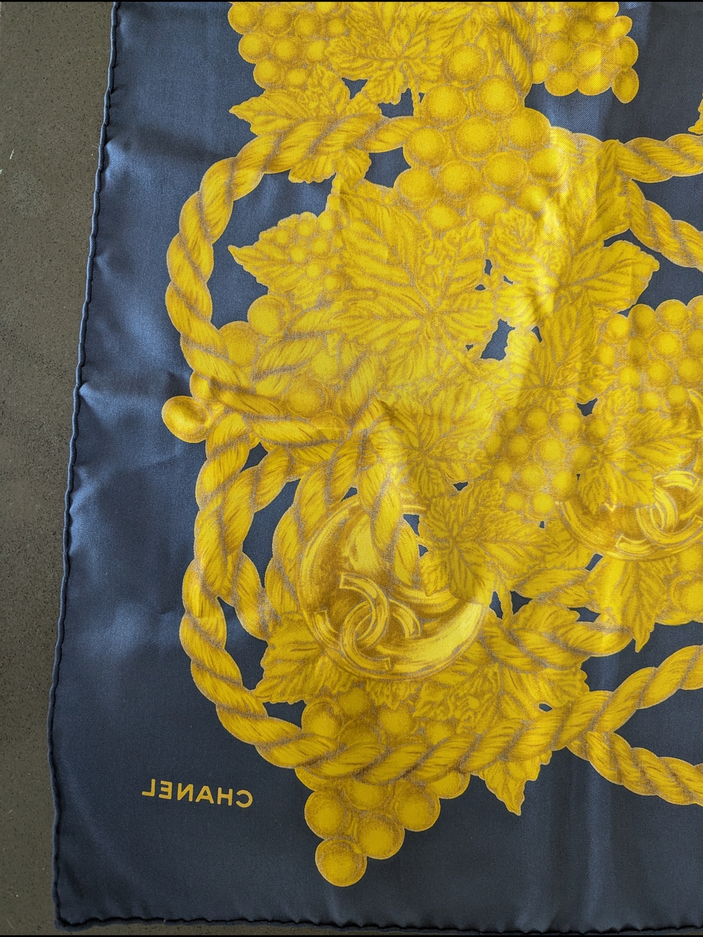Chanel Silk Scarf Vintage - Picture 7 of 12